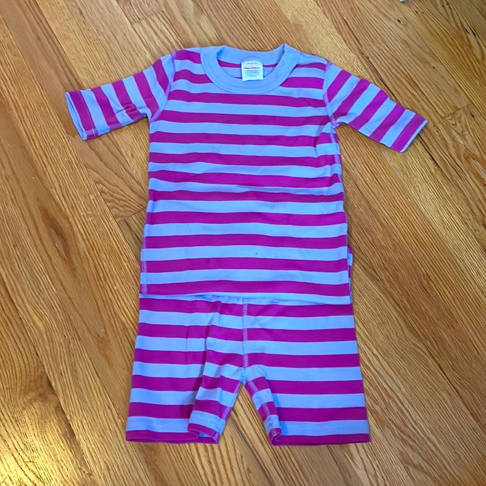 Hanna Anderson Short Johns pajama set